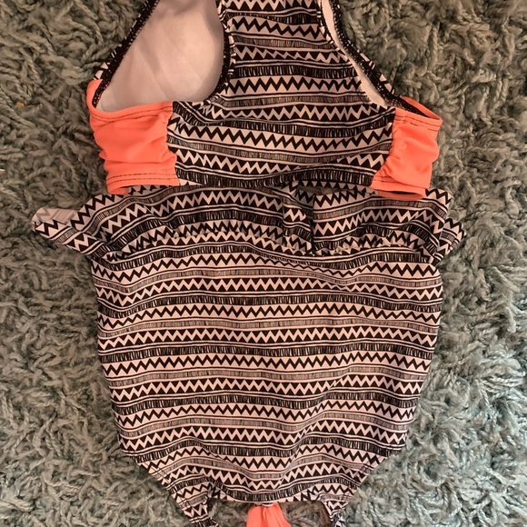 Toddler girl 2T Bundle - Picture 5 of 5